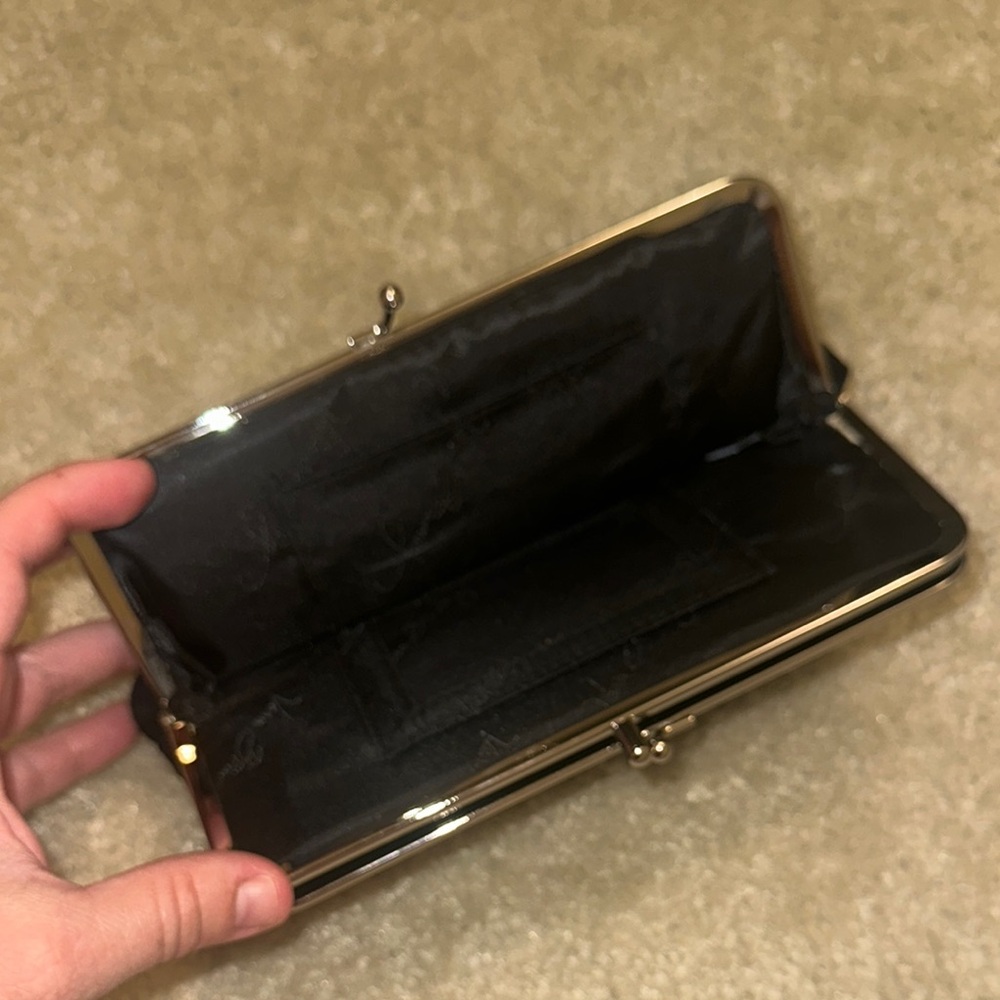 Vera Bradley Black Quilted Clutch wallet - Picture 5 of 9
